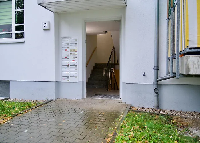 Edler Wohnraum Luxurioeses Apartment Mit Balkon, Boxspringbett, Kaffeevollautomat, Lift & Parkplatz