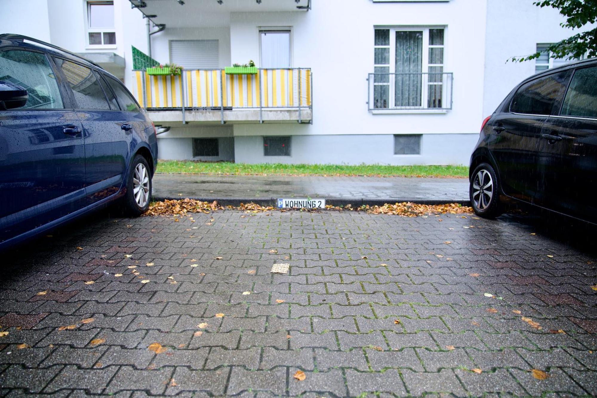 Apartment Edler Wohnraum Luxurioeses Mit Balkon, Boxspringbett, Kaffeevollautomat, Lift & Parkplatz *