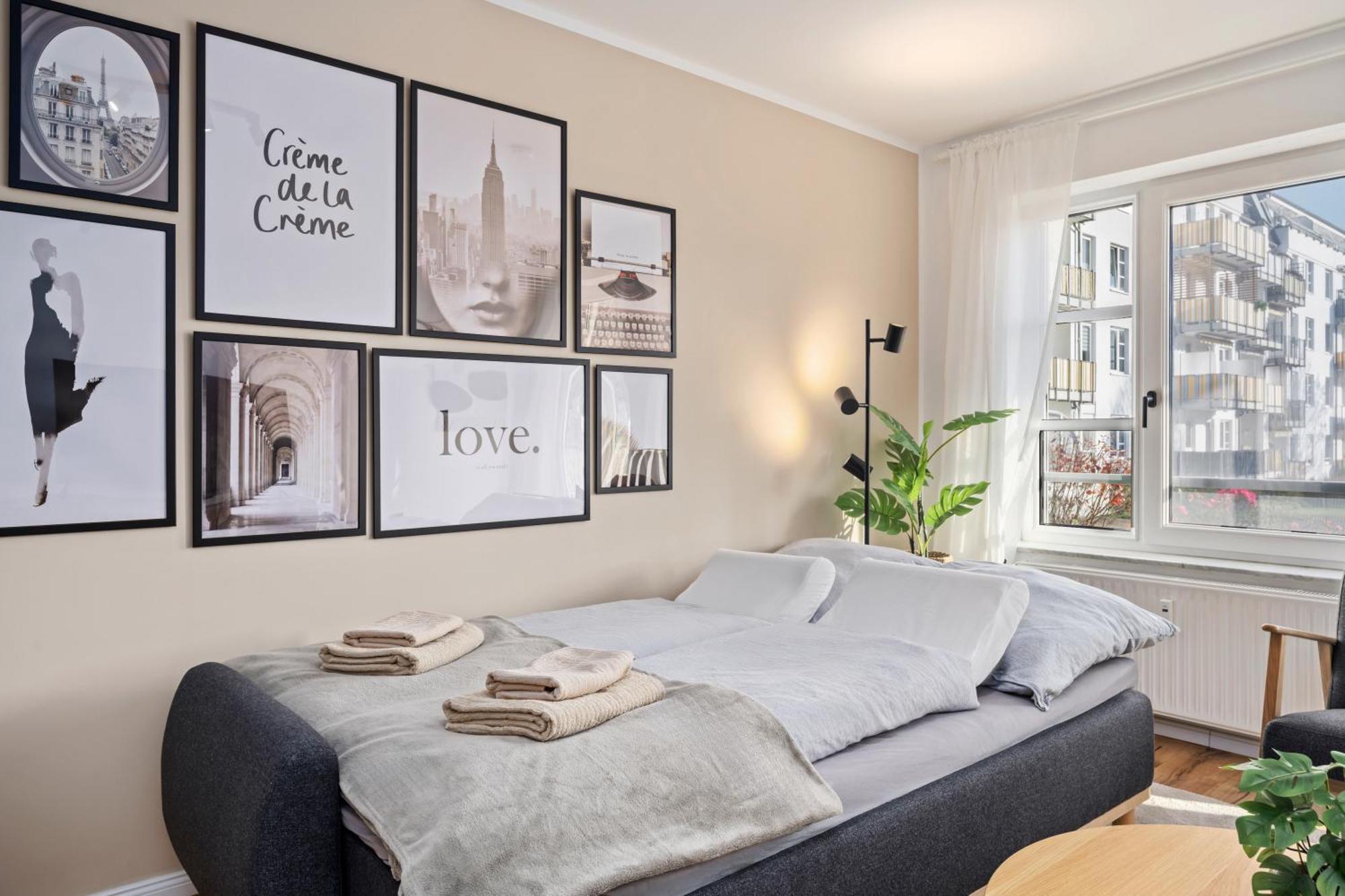 Apartment Edler Wohnraum Luxurioeses Mit Balkon, Boxspringbett, Kaffeevollautomat, Lift & Parkplatz Chemnitz