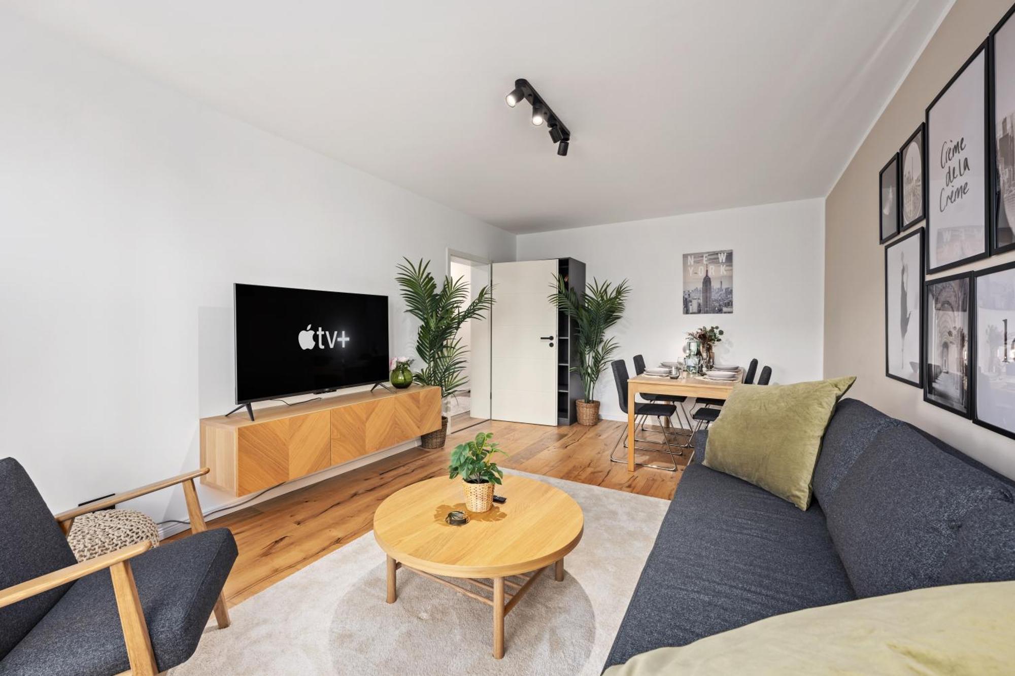 Apartment Edler Wohnraum Luxurioeses Mit Balkon, Boxspringbett, Kaffeevollautomat, Lift & Parkplatz Chemnitz